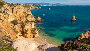 Pacote SAÍDA DE GRU Cativa 06 a 20/10/2027 -  Sabores de Portugal de Norte a Sul Lisboa, Sintra, Óbidos, Nazaré, Batalha, Fátima, Tomar, Coimbra, Aveiro, Albufeira