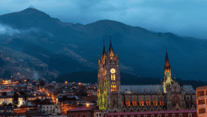 Quito, Avenida dos Vulcões e Trem Pelo Andes